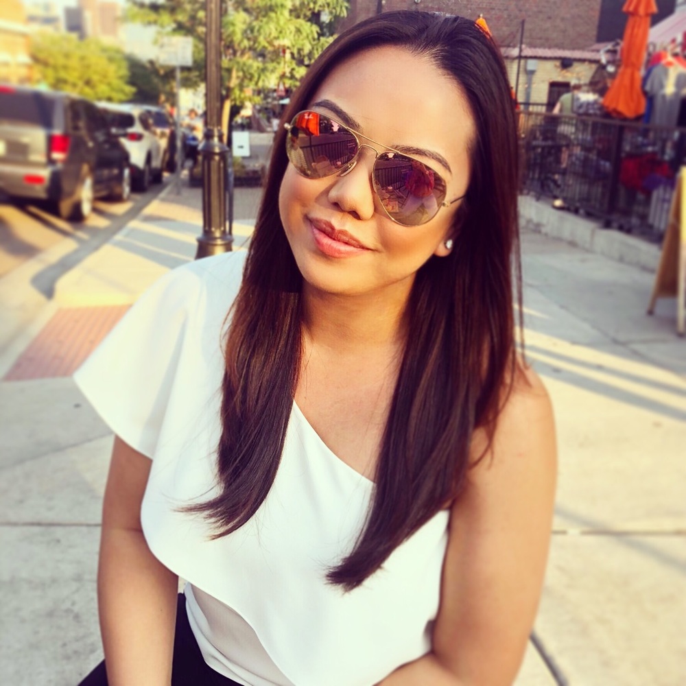 Meet your Posher, Monica